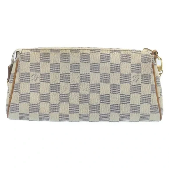 Eva Louis Vuitton - Picture 8 of 9